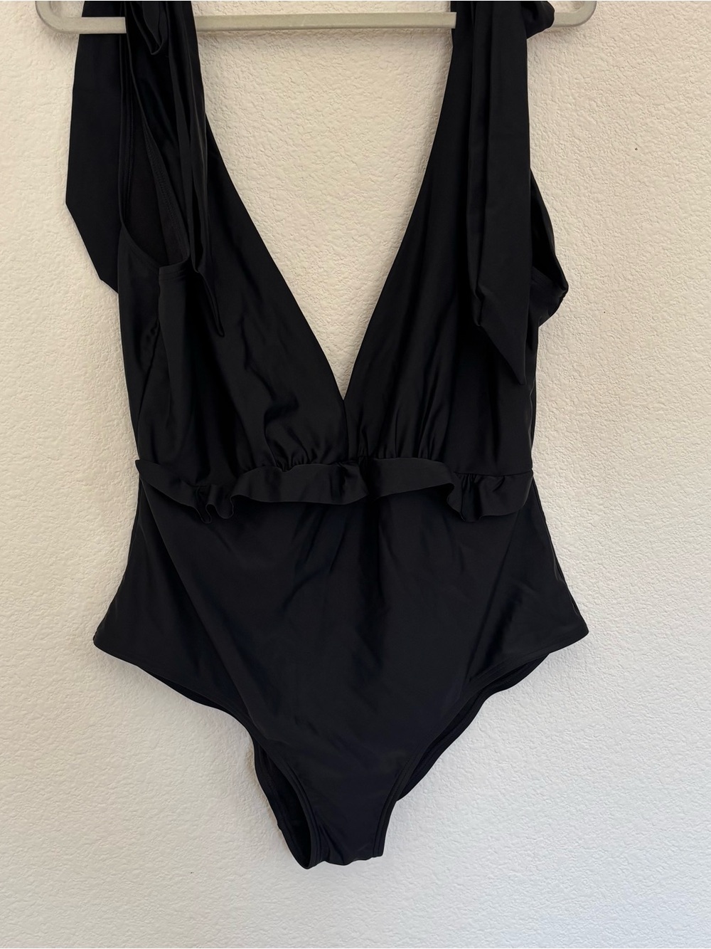 Unique Vintage Black Plunge One Piece Swimsuit NWT - Picture 5 of 10